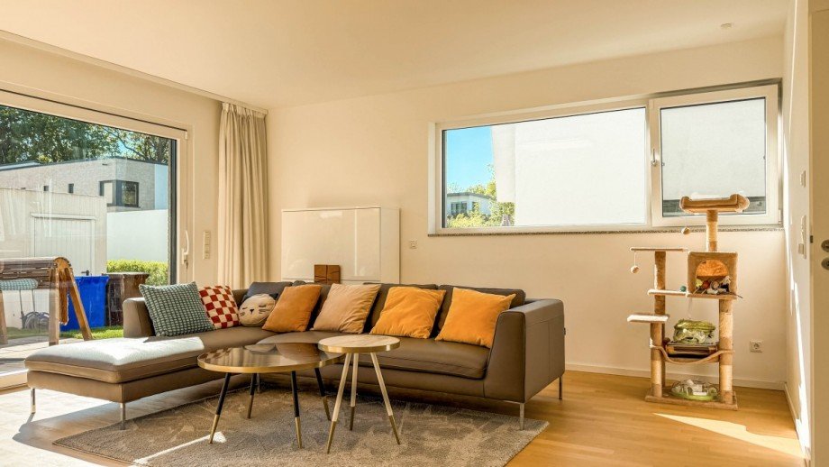 Wohnzimmer. Doppelhaush�lfte Neuss