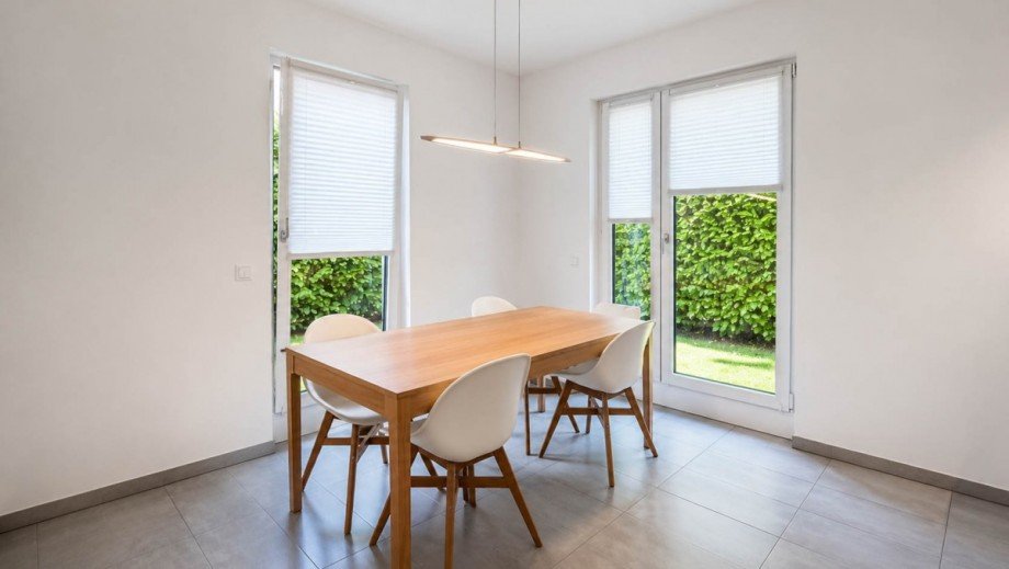 Essbereich - K�che. Doppelhaush�lfte D�sseldorf
