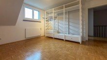 Kinderzimmer 2 Idyllisches Haus mit Garten in Ratingen-Cromford - Parkn�he & Luxusb�der!