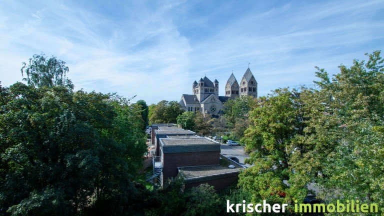 Ausblick D�sseldorf Etagenwohnung Im Herzen von Oberkassel - ruhige und helle Wohnung mit wirklich sch�nem Ausblick vom Sonnenbalkon