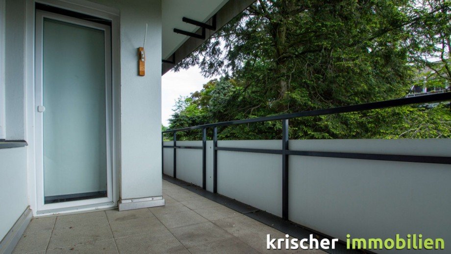 Balkon Gartenseite Wohnung D�sseldorf